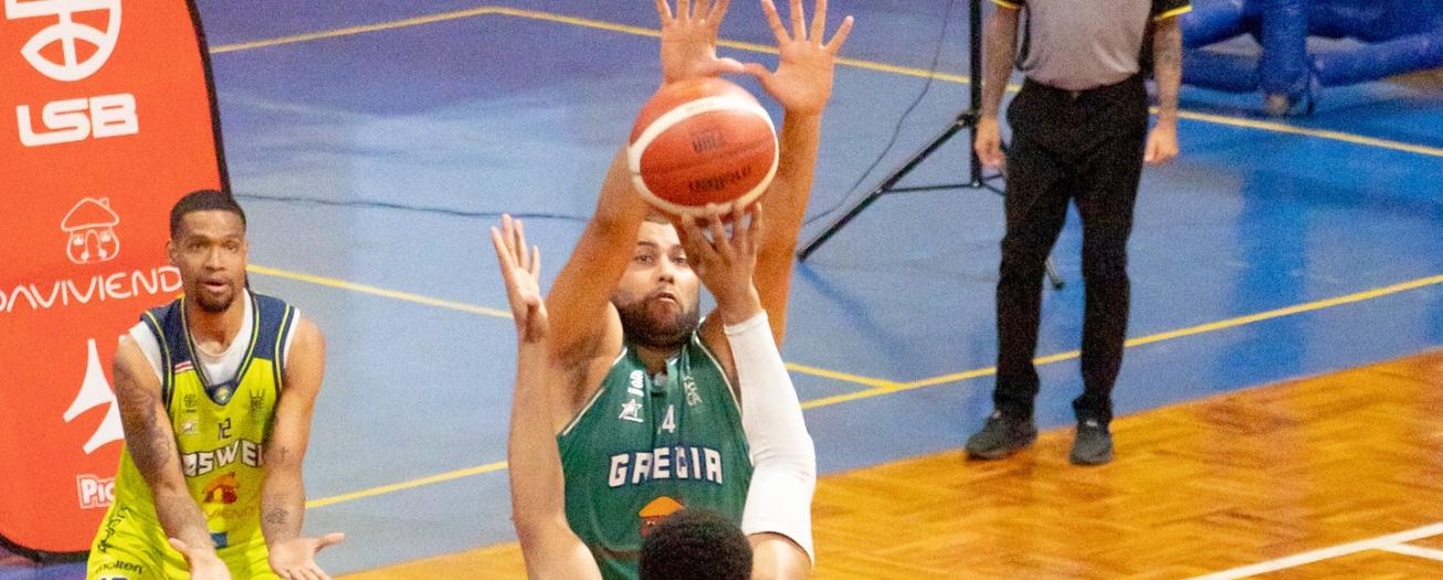 Grecia clasifica a semifinales del IST