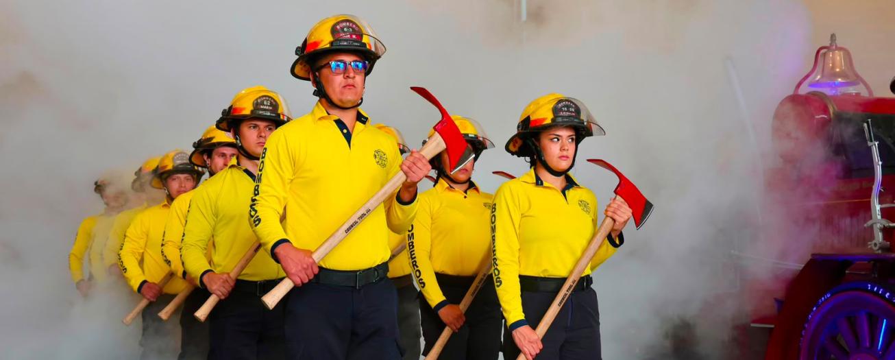 Presidente Laura Fernández ordenó fortalecer  servicio prehospitalario en estaciones de bomberos 