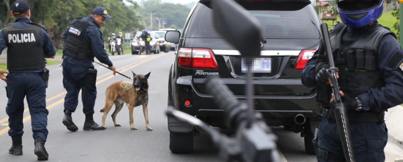Oficiales de Unidades Especiales apoyan acciones policiales en Semana Santa